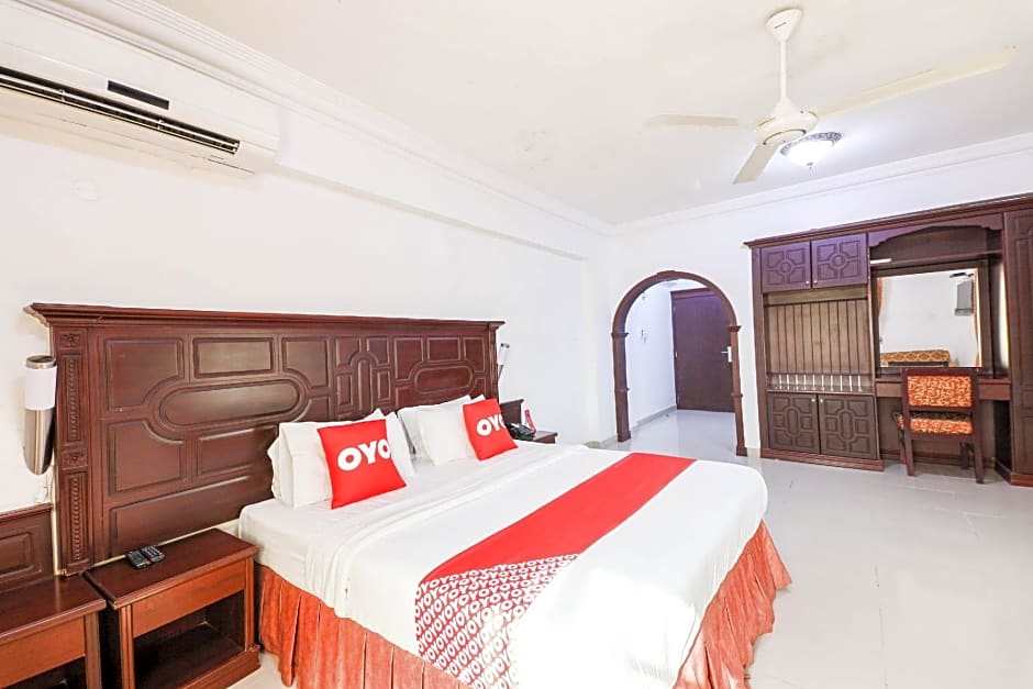 OYO 125 Manam Sohar Hotel Apartments