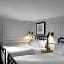 LIFE Hotel, NoMad