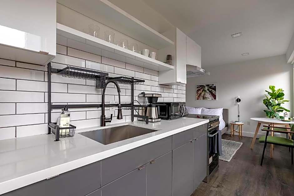 Reside Seattle Downtown, a Wyndham Residence
