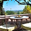 VILLA CASTEL Maison-Table d'Hôtes & Jardin-Refuge de Biodiversité