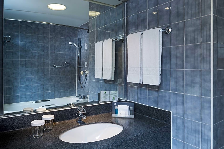 Holiday Inn London - Heathrow M4Jct.4 By IHG