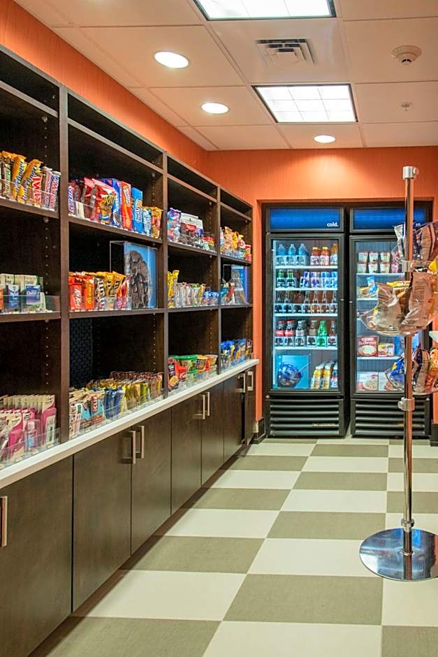 Hampton Inn By Hilton & Suites Gulfport