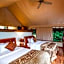 Chobe Safari Lodge-East Africa Uganda