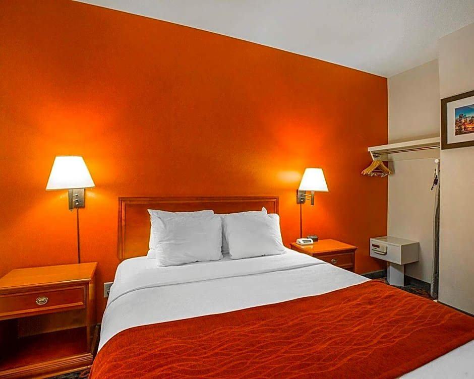 Comfort Inn & Suites Calgary - University