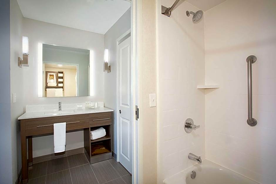 Homewood Suites By Hilton Albuquerque-Journal Center