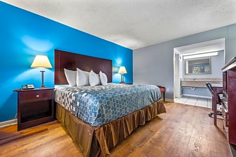 King Room - Non-Smoking