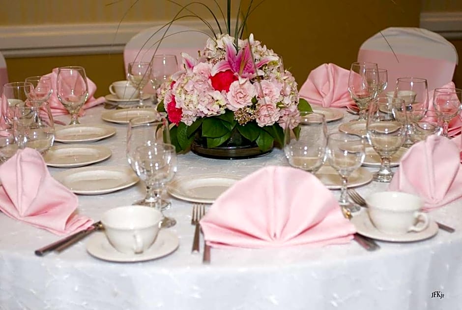 DoubleTree by Hilton Norwalk