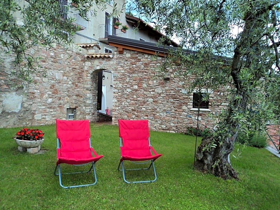 Bed & Breakfast Giardini di Corte