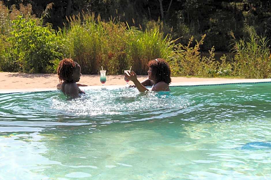 Lions Rock Rapids - Lodge