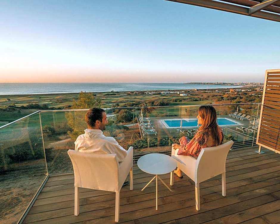 Palmares Beach House Hotel - Adults Friendly