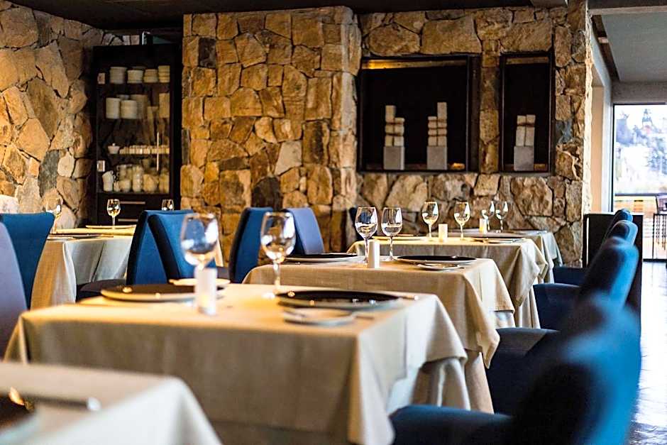 Radisson Blu Acqua Hotel & Spa Concon