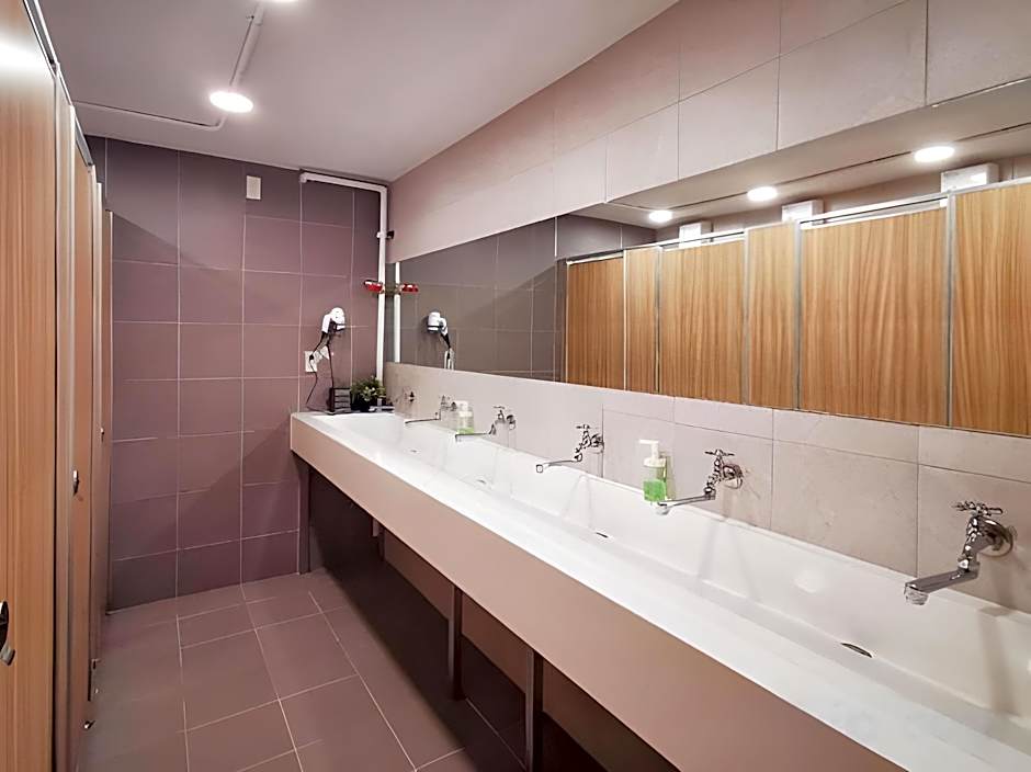 Su Taichung Hostel