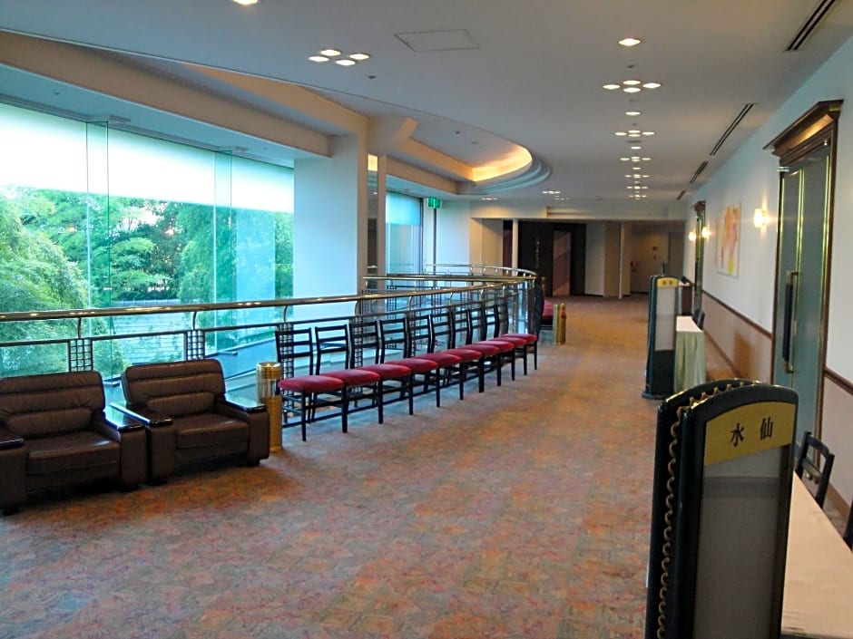 Ark Hotel Kumamotojyo Mae