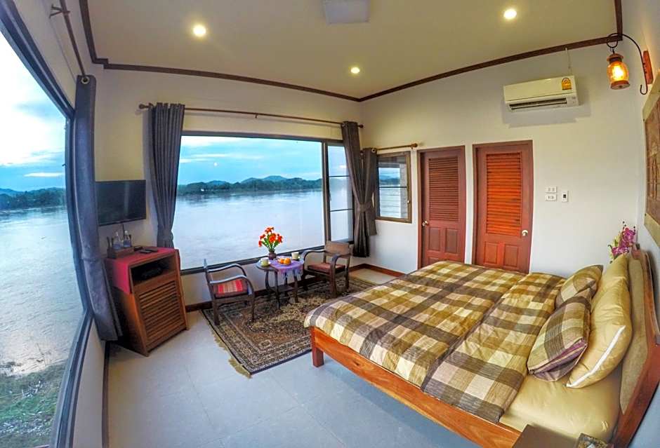 Chandra Varin Riverfront