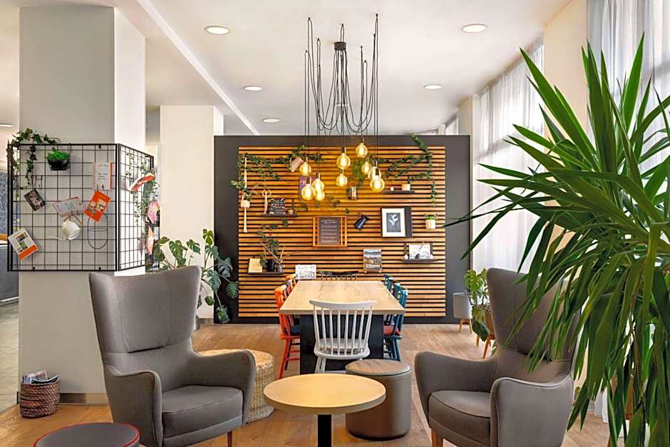 Vienna House Easy By Wyndham Airport Bucharest