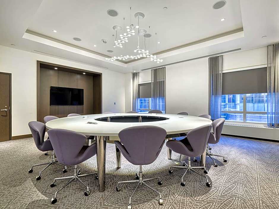 The Royal Sonesta Minneapolis Downtown