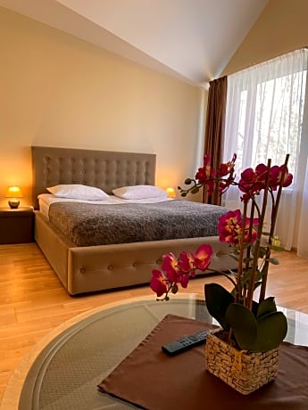Double Room with Spa Package