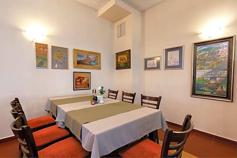 Rachev Hotel Residence