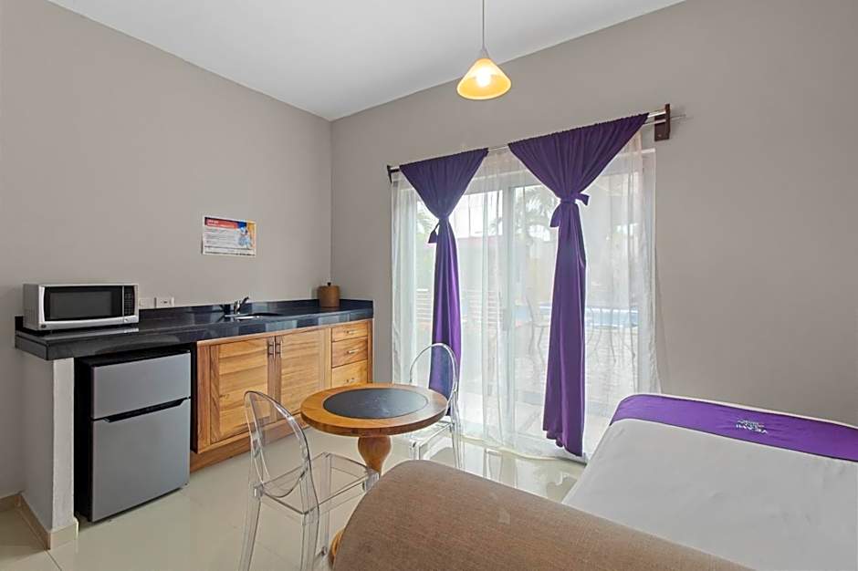 Hotel Yeah Rincón de Guayabitos