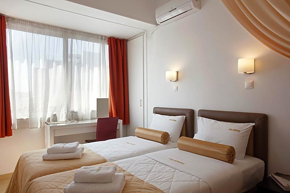Metropolis Hotel