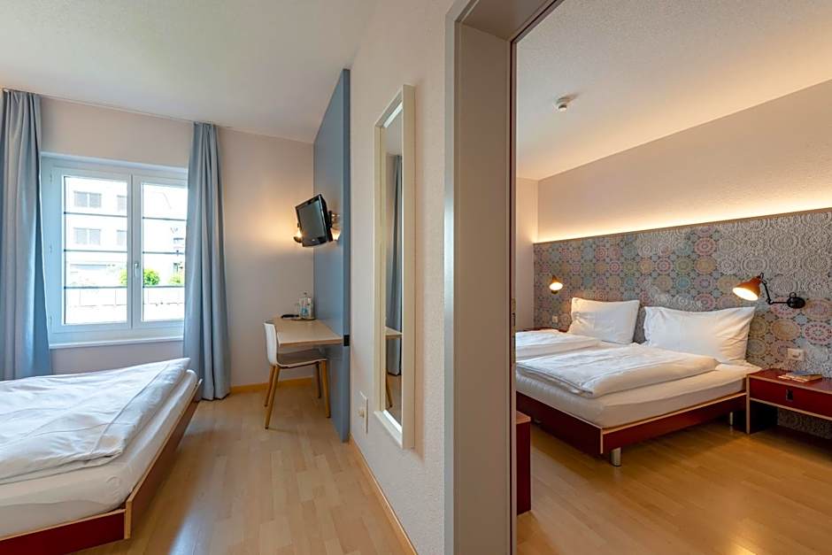 Bären Self Check-in Hotel