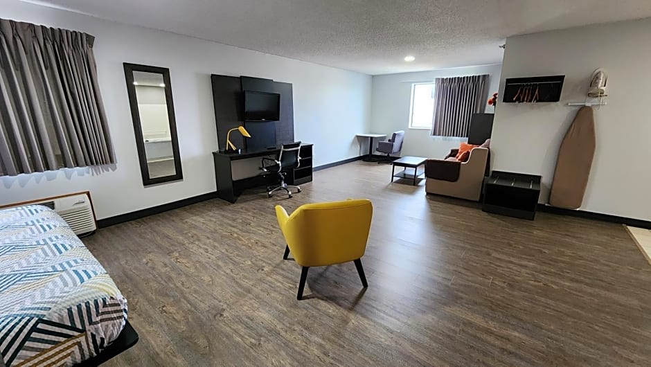 Motel 6-Kewanee, IL