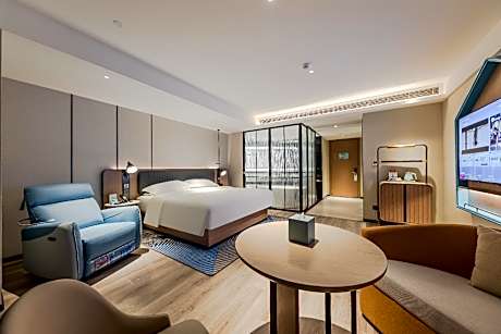 Dossen - Executive Suite