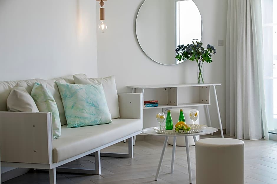 Infinity Blu - Designed for Adults by Louis Hotels