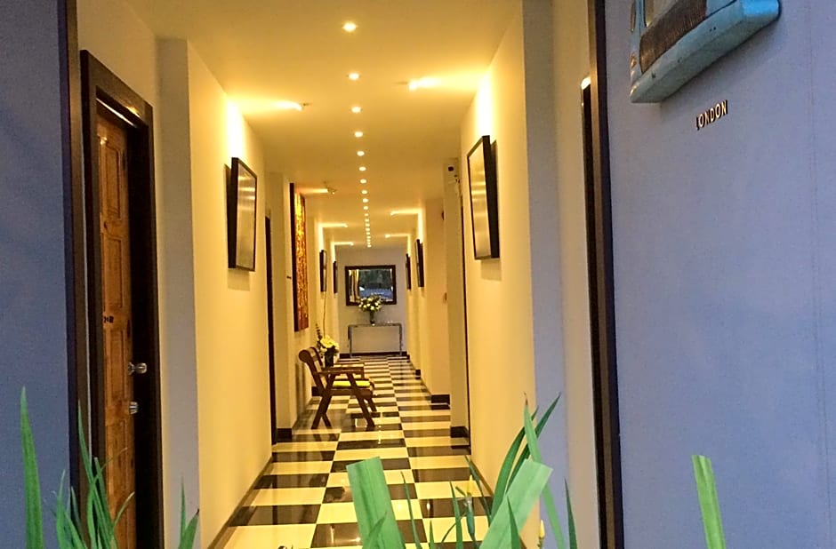 Dino Studio Luxury Homestay