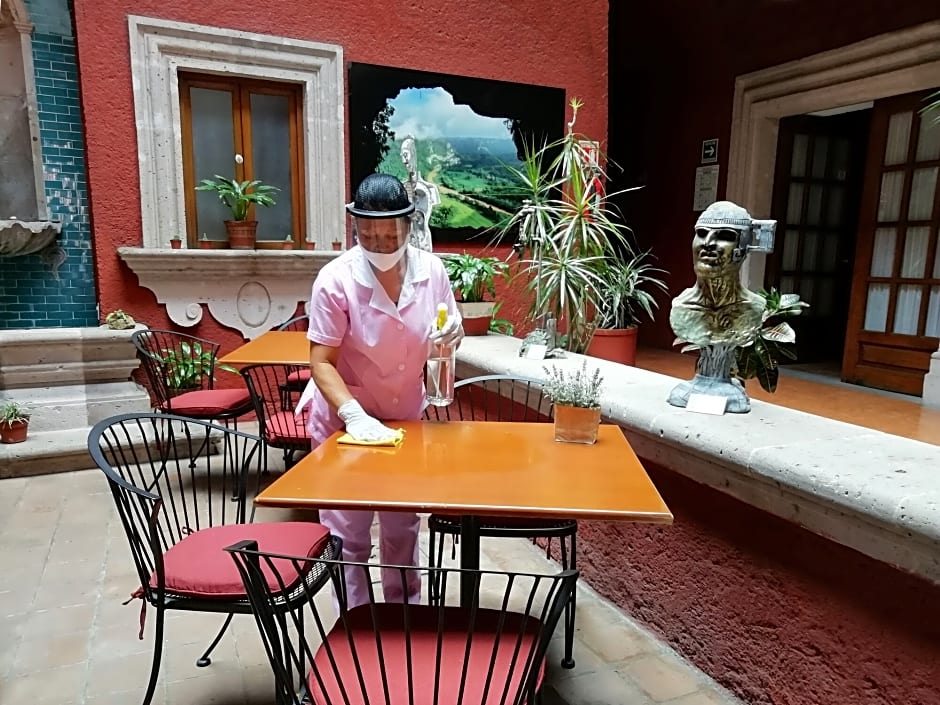Portico Hotel Cultural