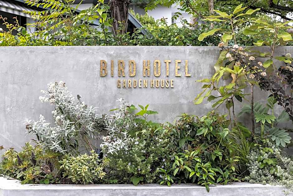 BIRD HOTEL