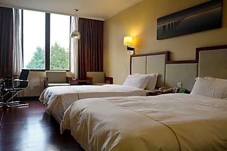 Shamian Hotel