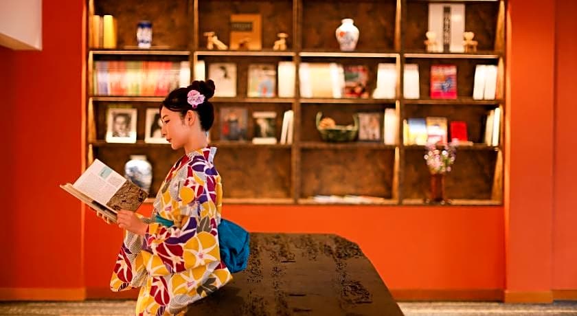 Kawaguchiya Riverside Hotel