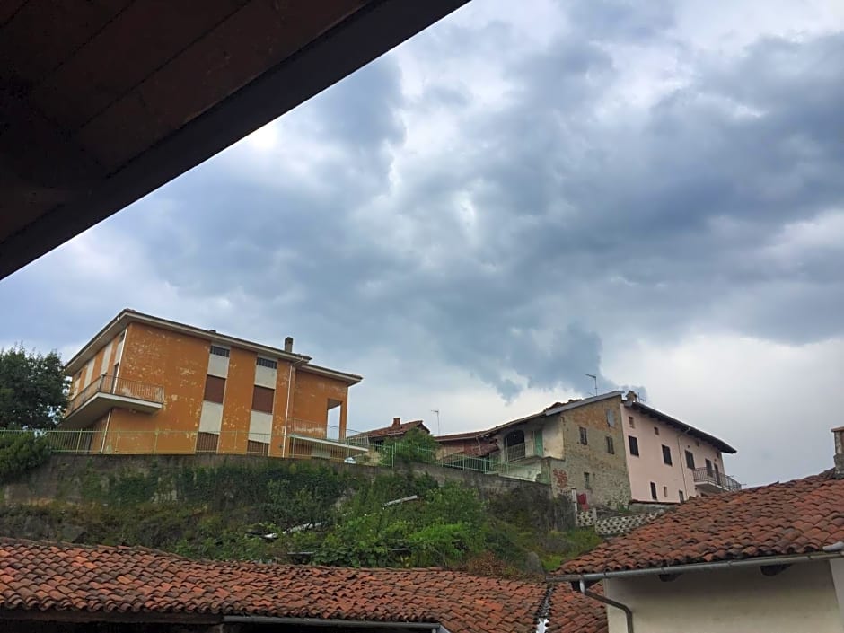 B&B Sotto Le Mura – Pavone Canavese, NY
