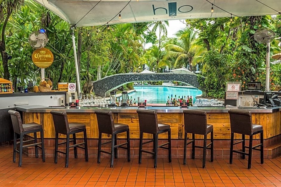Riande aeropuerto hotel and casino panama