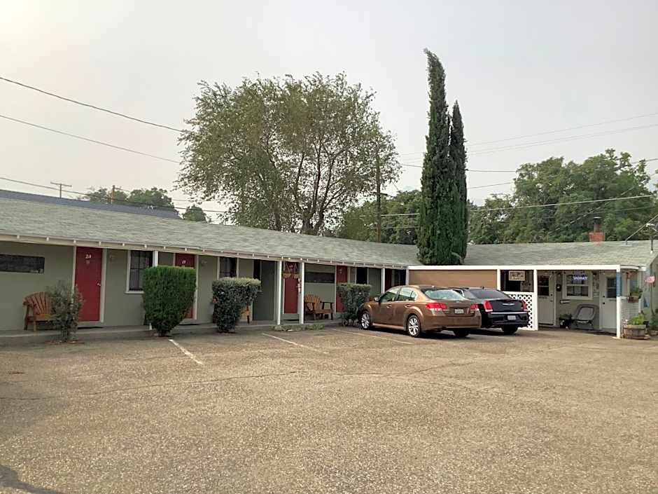 Independence Courthouse Motel