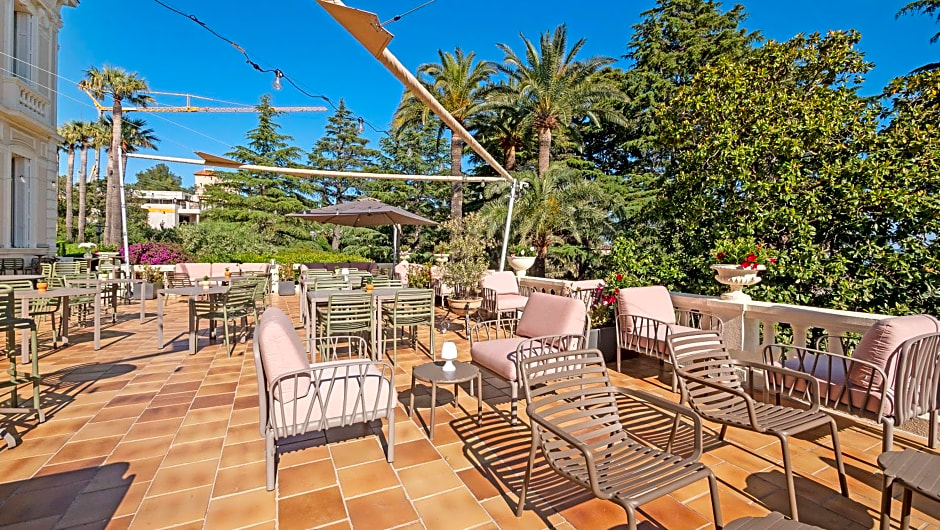 Hotel Les Tourelles
