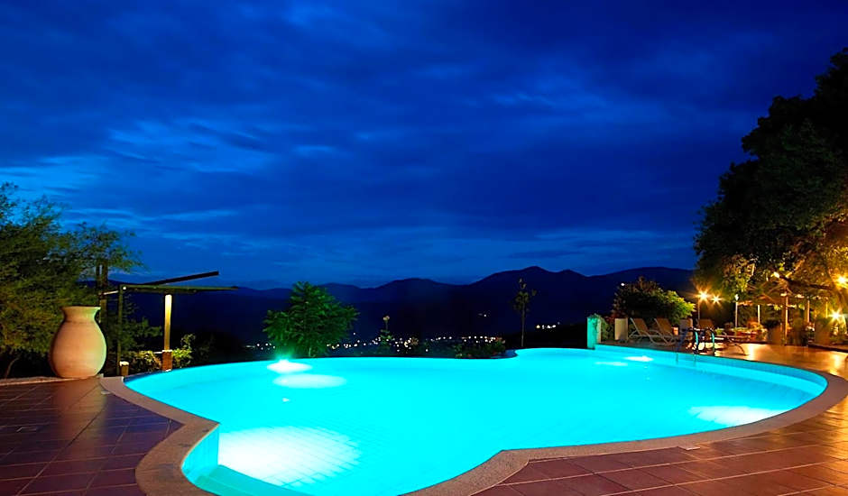 Country Hotel Velani