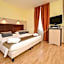 Hotel Master