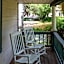 Apple Orchard Inn