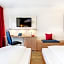 Hotel Ambassador