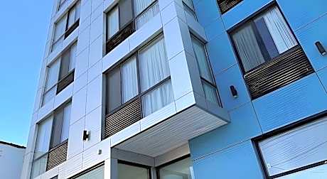 Royal Hotel Bronx