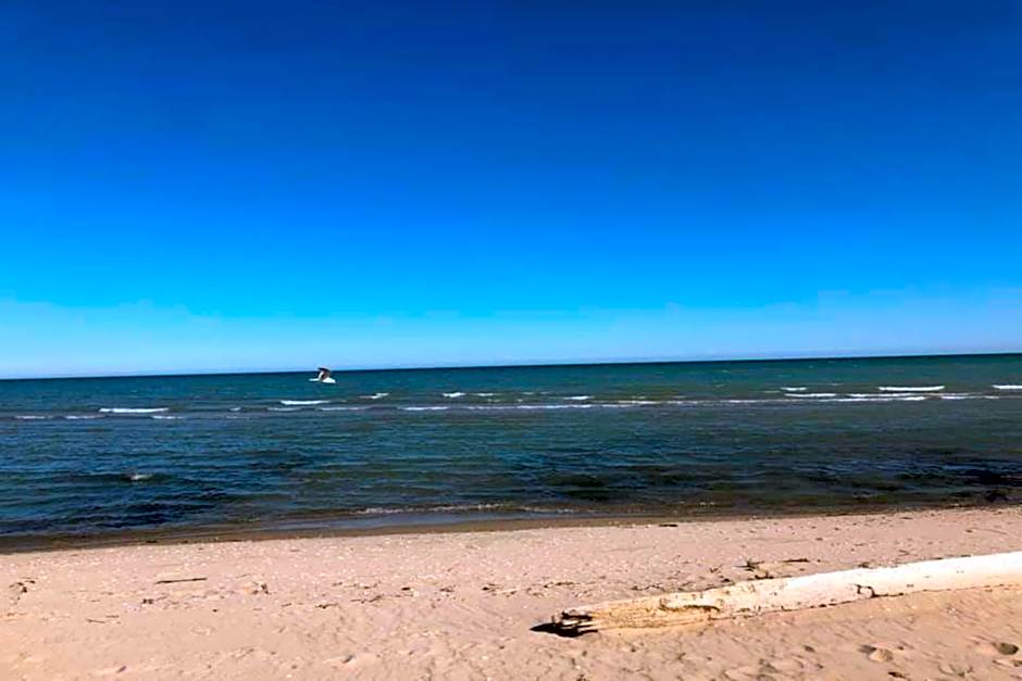 Sunrise Beach Oscoda @ Surfside