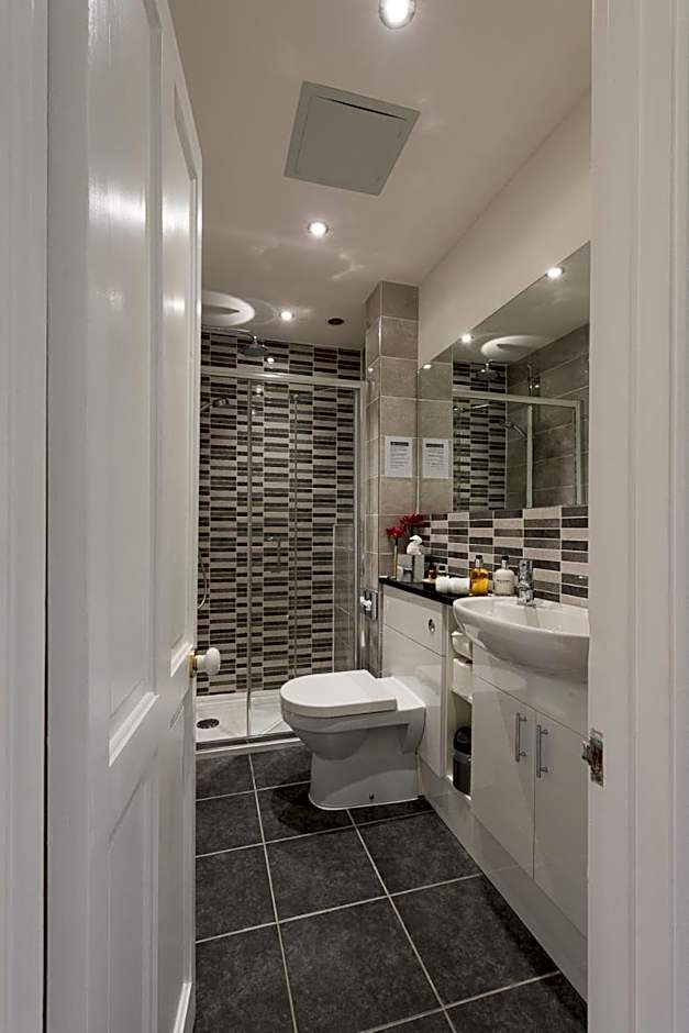 Cliftons Guest House