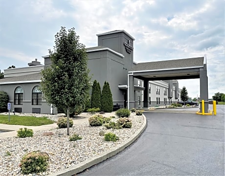Country Inn & Suites by Radisson, Greenfield, IN