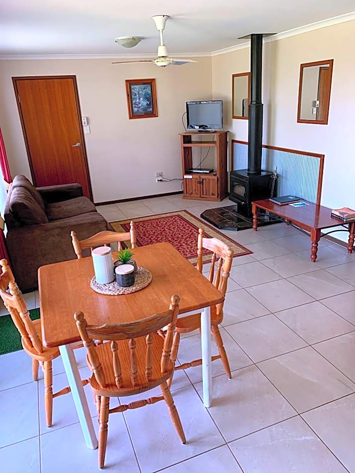 Montville Holiday Apartments