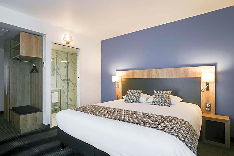 Brit Hotel Confort Loches