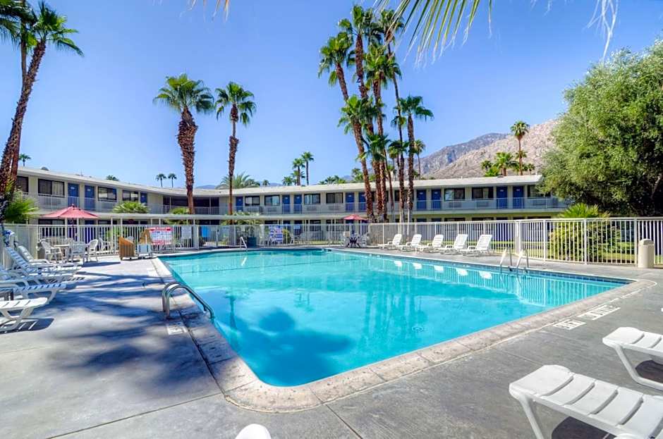 Motel 6-Palm Springs, CA - East - Palm Canyon