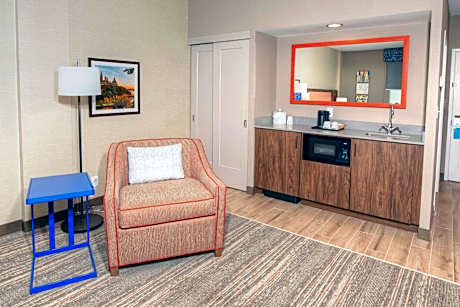 King Room - Non-Smoking