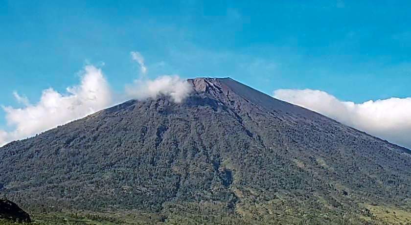 Nusantara Hotel Sembalun